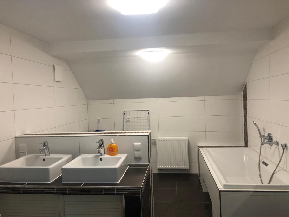 Ferienwohnung Zum Deutschen Hause Lübbenau Esterno foto